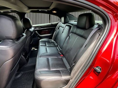 Used 2013 Lincoln MKS AWD image 27