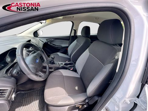 Used 2012 Ford Focus S FWD image 23