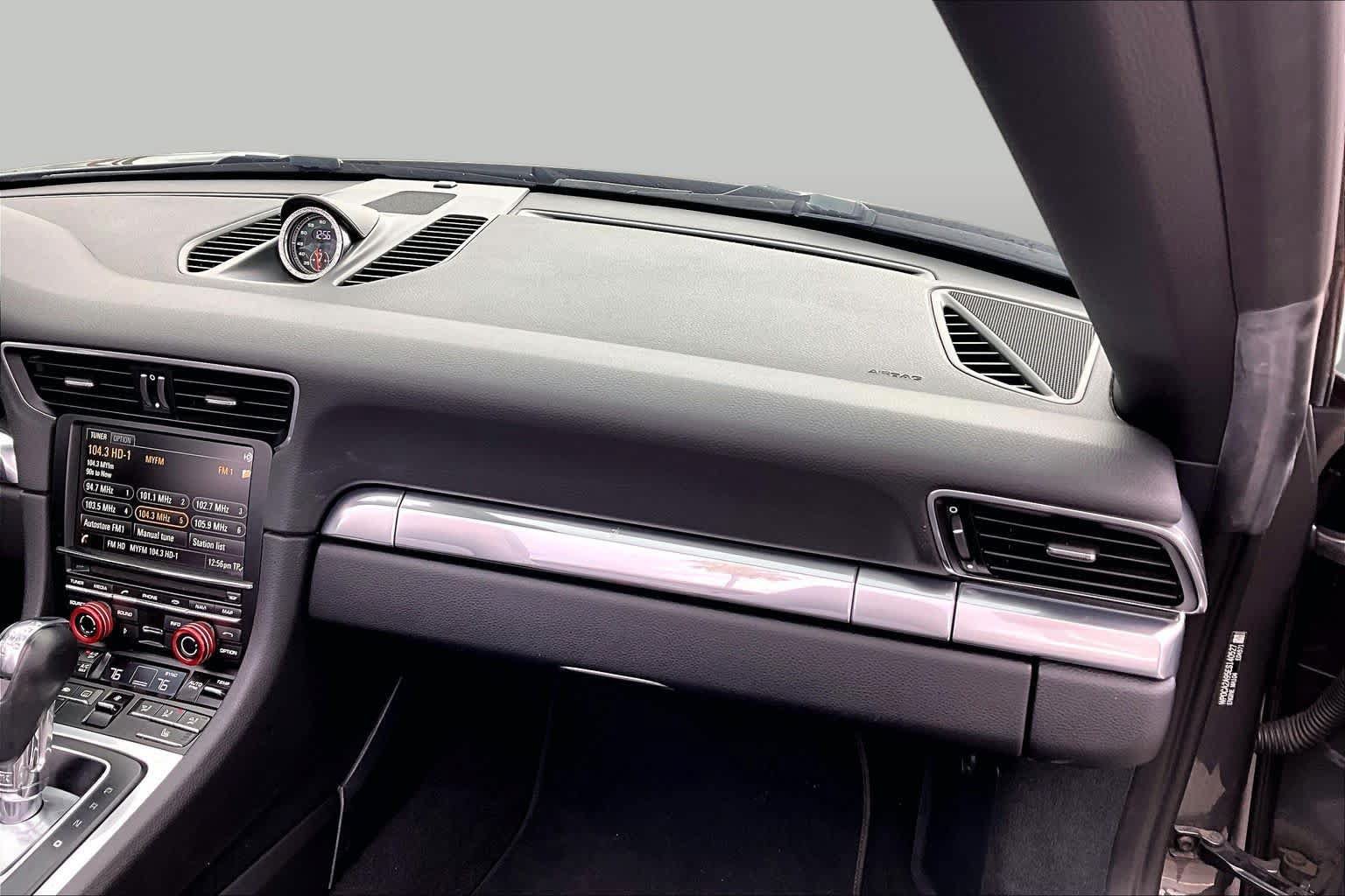 Used 2014 Porsche 911 Carrera RWD image 18