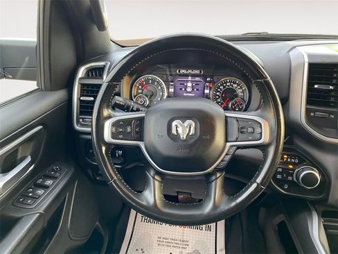 Used 2021 RAM 1500 Big Horn image 12