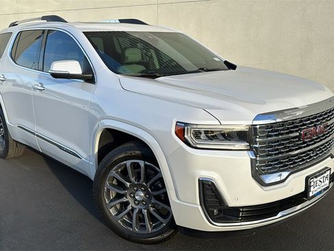 Used 2021 GMC Acadia Denali w/ Denali Technology Package image 1