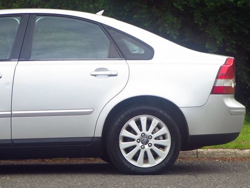 Used 2005 Volvo S40 2.4i FWD image 21