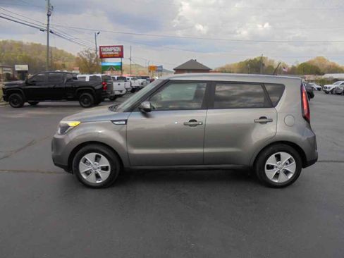 Used 2016 Kia Soul w/ Convenience Package image 1