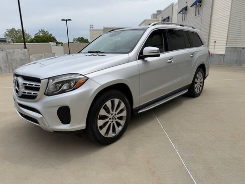 Used 2017 Mercedes-Benz GLS 450 4MATIC image 3