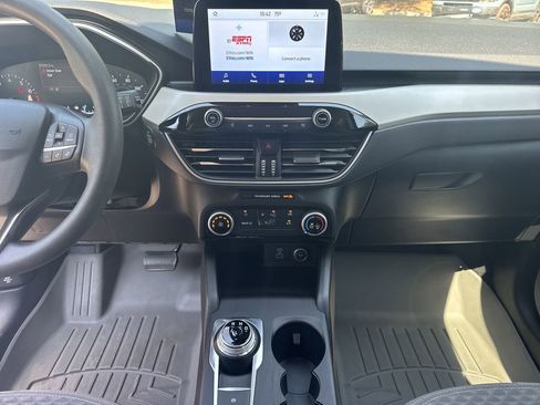 Used 2021 Ford Escape SE FWD image 28