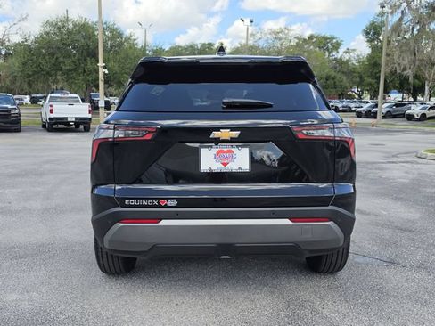 New 2026 Chevrolet Equinox LT FWD image 4
