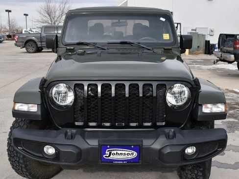 Certified 2023 Jeep Gladiator Sport AWD/4WD image 2