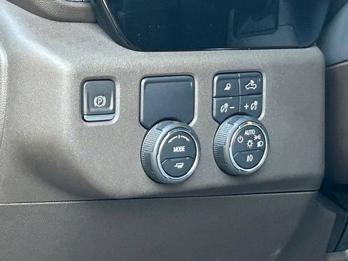 Used 2024 Chevrolet Silverado 1500 RST w/ Convenience Package II RWD image 36