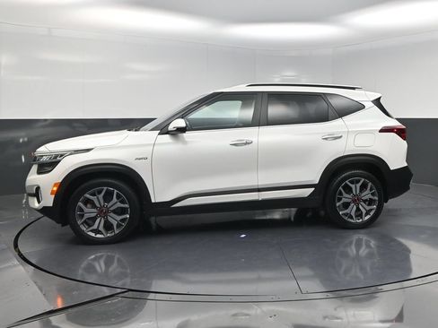 Used 2021 Kia Seltos SX w/ SX Sunroof Package AWD/4WD image 3