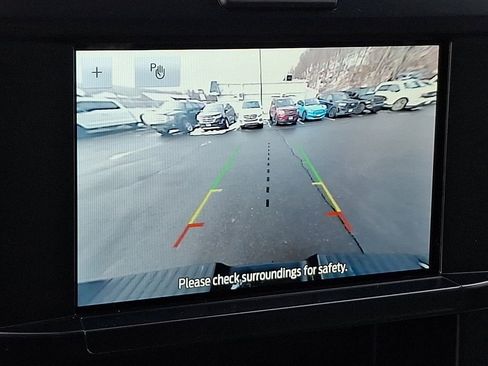 Certified 2025 Ford F250 XLT w/ Snow Plow Prep Package image 18