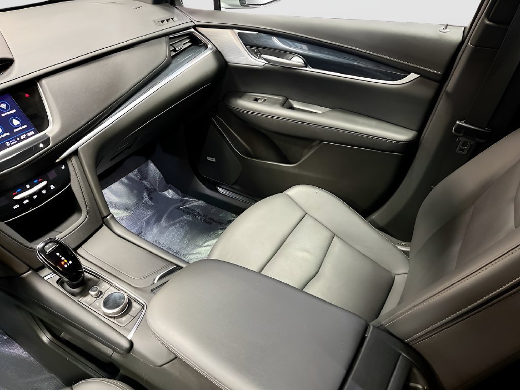Used 2024 Cadillac XT5 Premium Luxury AWD/4WD image 25