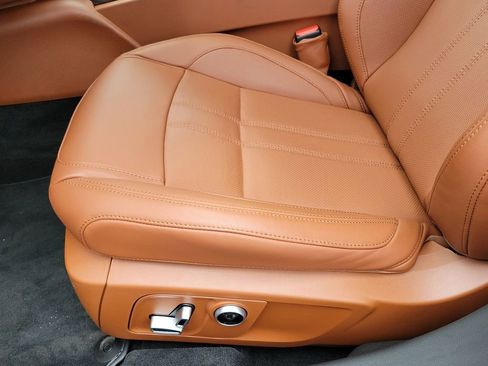 Used 2023 Maserati Quattroporte Modena image 15