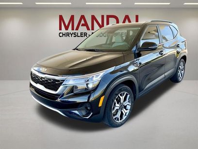 Used 2023 Kia Seltos EX