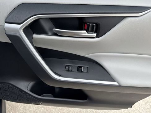 Used 2024 Toyota RAV4 XLE image 44