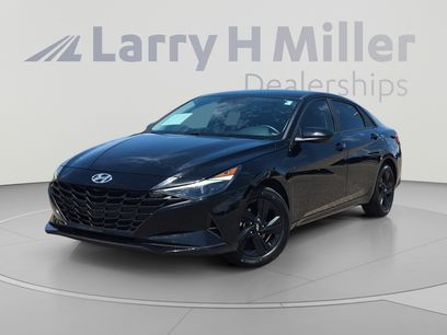 Used 2023 Hyundai Elantra SEL w/ Cargo Package