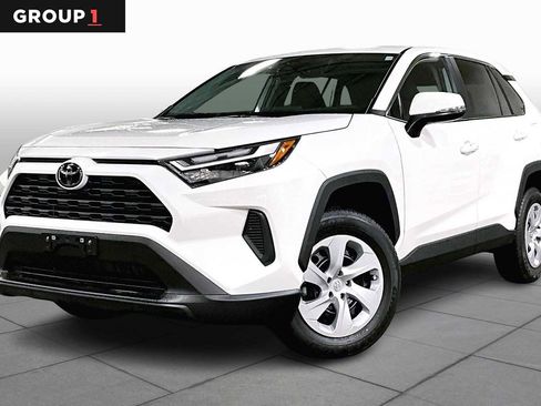 Certified 2025 Toyota RAV4 LE image 1