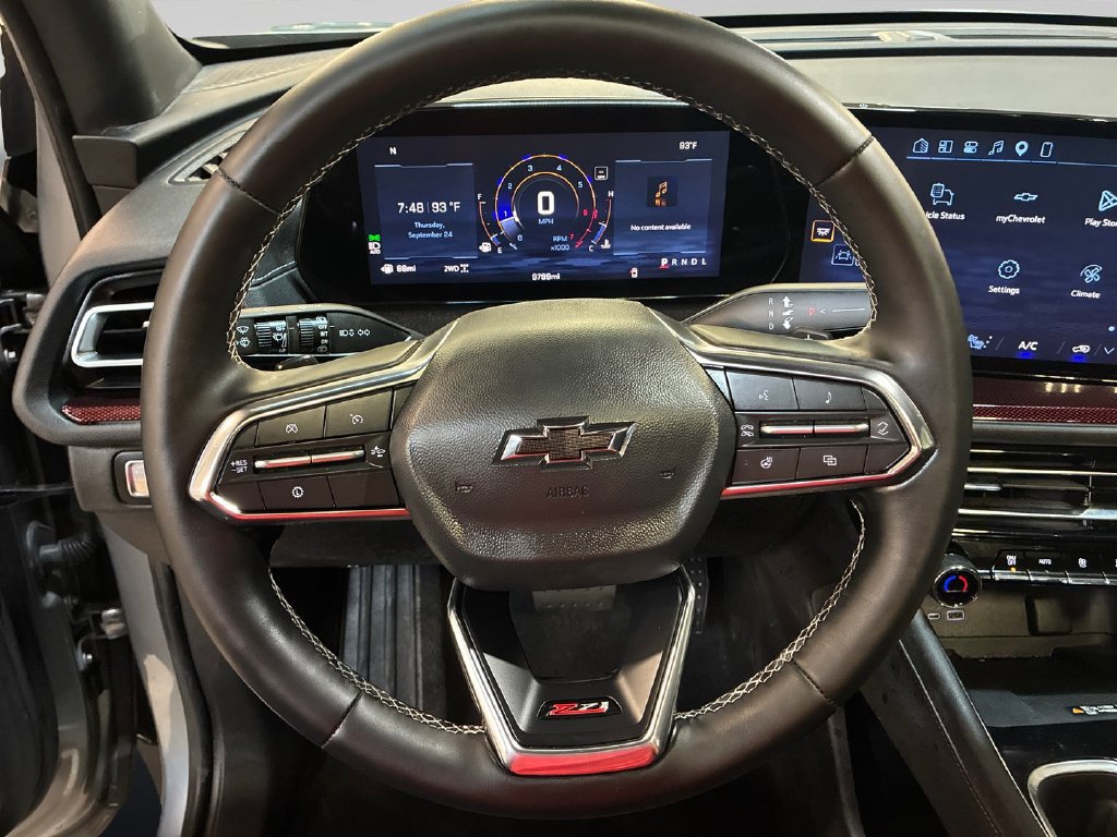 Used 2026 Chevrolet Traverse Z71 AWD/4WD image 13