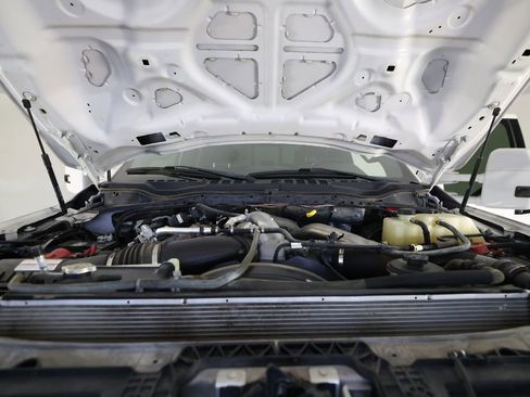 Used 2022 Ford F350 Platinum image 37