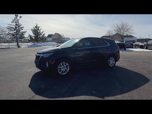 Used 2023 Chevrolet Equinox LT AWD/4WD image 5