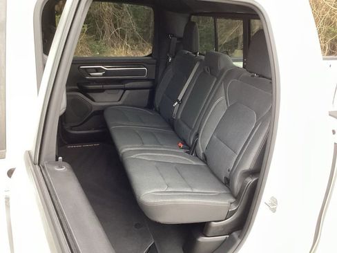 Used 2019 RAM 1500 Big Horn image 32