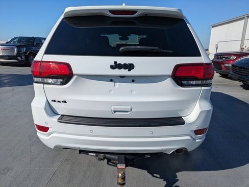 Certified 2020 Jeep Grand Cherokee Altitude image 4