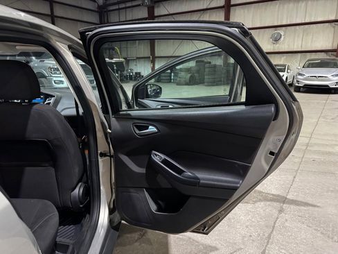 Used 2016 Ford Focus SE image 20