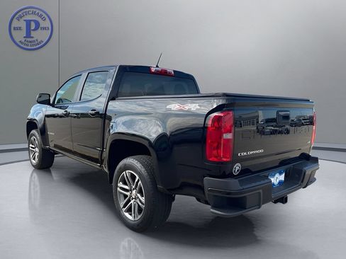 Used 2022 Chevrolet Colorado W/T w/ Custom Special Edition AWD/4WD image 5