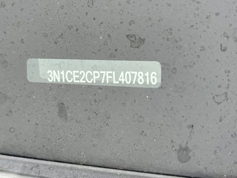 Used 2021 Toyota Corolla LE w/ Carpet Mat Package (TMS) FWD image 3