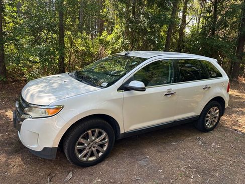 Used 2012 Ford Edge Limited w/ Vision Pkg AWD/4WD image 3