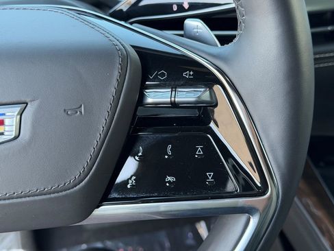 Used 2025 Cadillac Escalade Sport Platinum AWD/4WD image 30