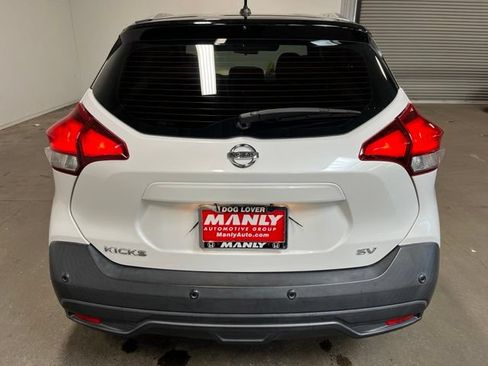 Used 2020 Nissan Kicks SV FWD image 4