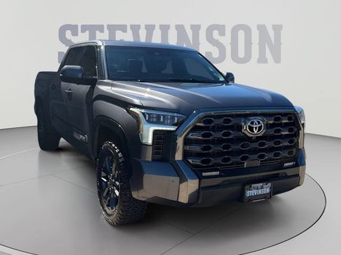 Used 2023 Toyota Tundra Platinum AWD/4WD image 7