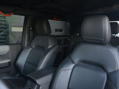 Used 2023 Ford Bronco Badlands AWD/4WD image 5