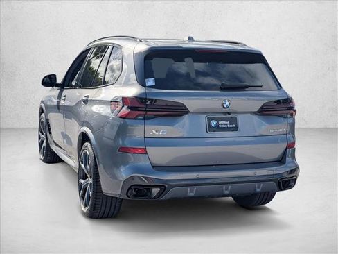 New 2026 BMW X5 sDrive40i image 8