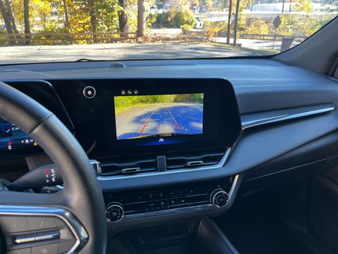 Used 2025 Chevrolet Equinox LT image 17