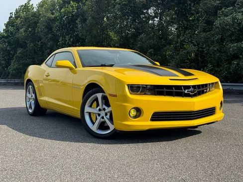 Used 2010 Chevrolet Camaro SS w/ RS Package RWD image 1