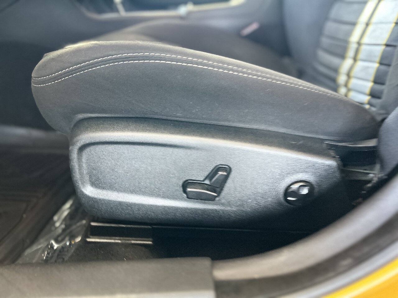 Used 2012 Dodge Charger SRT8 Super Bee w/ Premium Audio Group II RWD image 38
