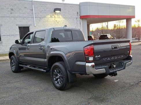 Certified 2020 Toyota Tacoma SR5 image 23