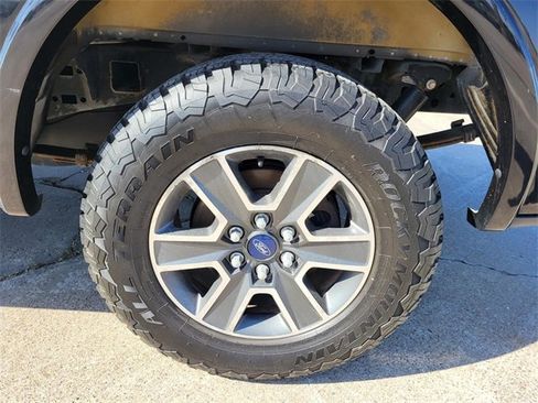 Used 2016 Ford F150 XLT w/ Equipment Group 302A Luxury image 30