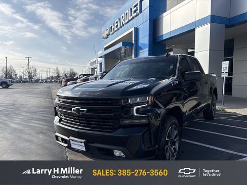 Used 2021 Chevrolet Silverado 1500 RST image 1