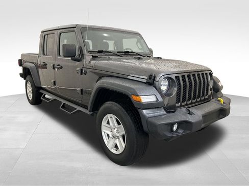 Used 2020 Jeep Gladiator Sport w/ Quick Order Package 24S AWD/4WD image 9