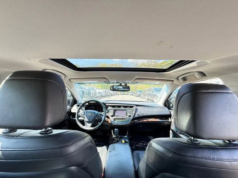 Used 2013 Toyota Avalon Limited FWD image 15