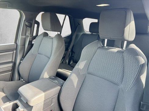 Used 2025 Toyota 4Runner SR5 image 16