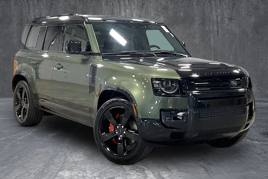 New 2026 Land Rover Defender 110 X AWD/4WD image 2