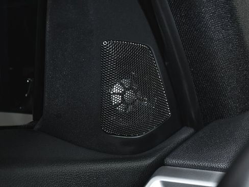 Used 2025 BMW M3 RWD image 36