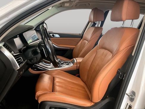 Used 2019 BMW X7 xDrive50i w/ Premium Package AWD/4WD image 7