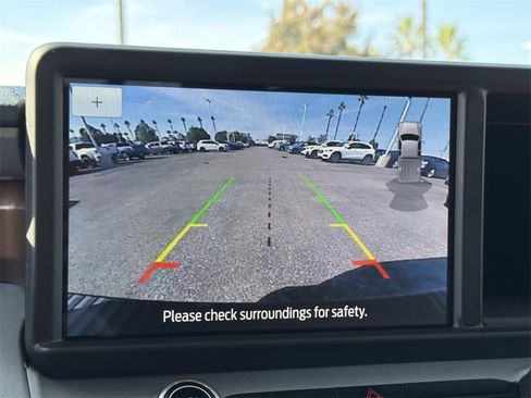 Used 2024 Ford Maverick Lariat image 13