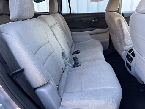 Used 2019 Honda Pilot EX image 13