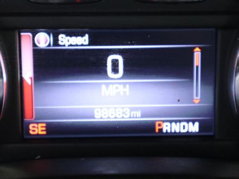 Used 2016 GMC Yukon XL SLT w/ Open Road Package RWD image 19