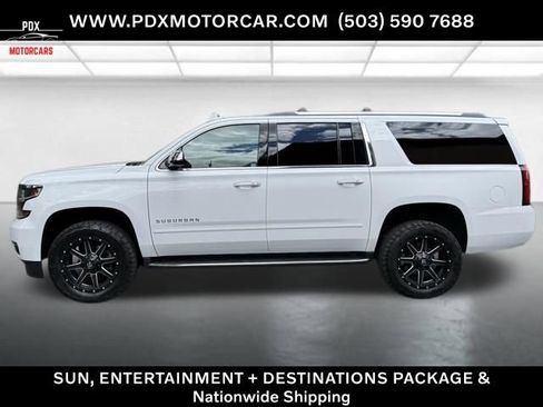 Used 2018 Chevrolet Suburban Premier AWD/4WD image 3